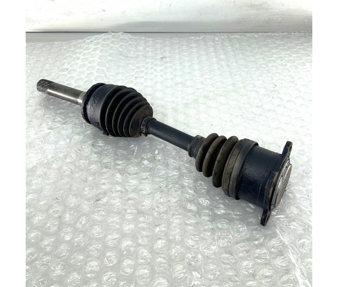 FRONT AXLE DRIVE SHAFT RIGHT FOR A MITSUBISHI NATIVA - K99W