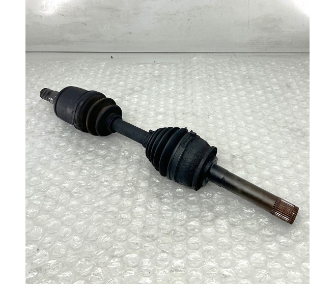FRONT LEFT DRIVESHAFT FOR A MITSUBISHI V20-50# - FRONT AXLE HOUSING & SHAFT