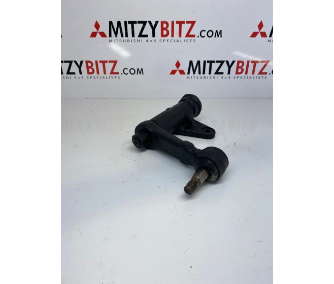 STEERING IDLER ARM FOR A MITSUBISHI L200 - K76T