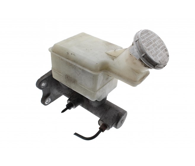 BRAKE MASTER CYLINDER  FOR A MITSUBISHI DELICA SPACE GEAR/CARGO - PF8W