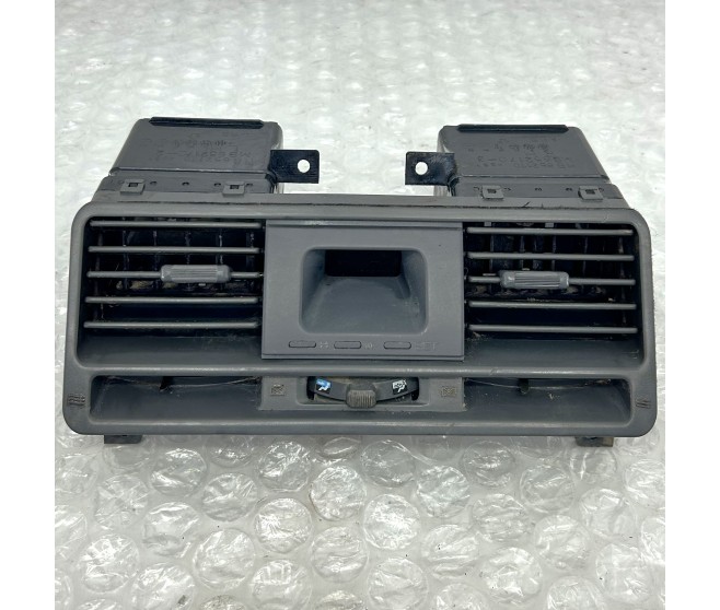 GREY CENTRE DASH VENTS AND CLOCK FOR A MITSUBISHI V20,40# - GREY CENTRE DASH VENTS AND CLOCK