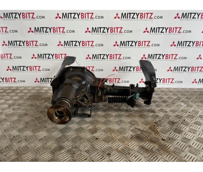 FRONT DIFF DIFFERENTIAL 4.875 FOR A MITSUBISHI FRONT AXLE - 