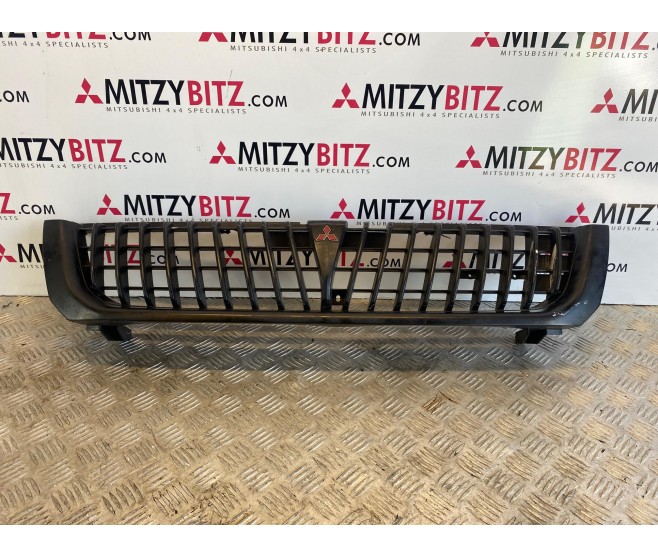 BLACK FRONT RADIATOR GRILLE 1998-1999 FOR A MITSUBISHI BODY - 