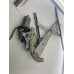 REAR RIGHT WINDOW REGULATOR AND MOTOR  FOR A MITSUBISHI H60,70# - REAR RIGHT WINDOW REGULATOR AND MOTOR 