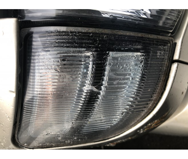 97-00 FRONT RIGHT INDICATOR LAMP FOR A MITSUBISHI CHASSIS ELECTRICAL - 