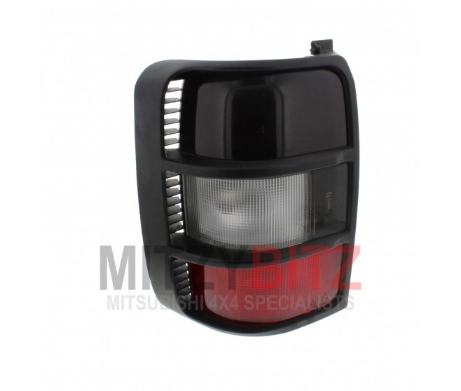 REAR LEFT BODY LAMP FACELIFT WIDE BODY FOR A MITSUBISHI CHASSIS ELECTRICAL - 