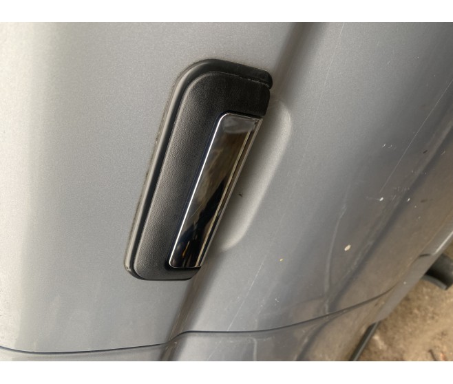 DOOR HANDLE REAR RIGHT FOR A MITSUBISHI K60,70# - REAR DOOR LOCKING
