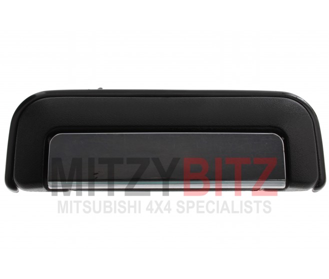 DOOR HANDLE FRONT RIGHT FOR A MITSUBISHI L200 - K72T