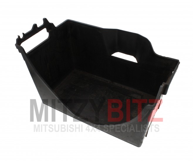 BATTERY HOLDER BOX FOR A MITSUBISHI V90# - BATTERY CABLE & BRACKET
