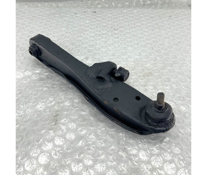 LOWER SUSPENSION ARM FRONT LEFT FOR A MITSUBISHI H60,70# - LOWER SUSPENSION ARM FRONT LEFT