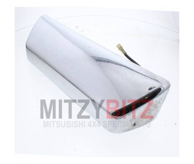REAR NUMBER PLATE LIGHT HOUSING CHROME FOR A MITSUBISHI DOOR - 