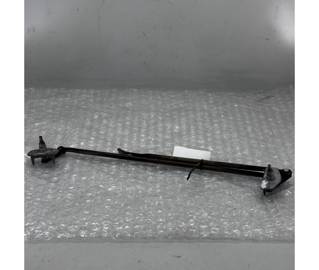WINDOW WIPER LINKAGE FRONT FOR A MITSUBISHI CHASSIS ELECTRICAL - 