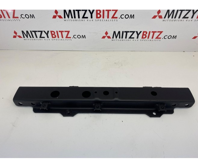 FRONT SUSPENSION CROSSMEMBER FOR A MITSUBISHI FRAME - 