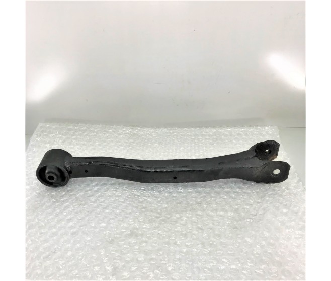 REAR LEFT SUSPENSION TRAILING ARM FOR A MITSUBISHI V70# - REAR LEFT SUSPENSION TRAILING ARM