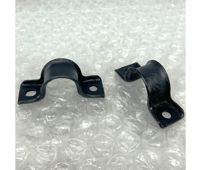 REAR ANTI ROLL BAR CLAMPS FOR A MITSUBISHI V70# - REAR ANTI ROLL BAR CLAMPS