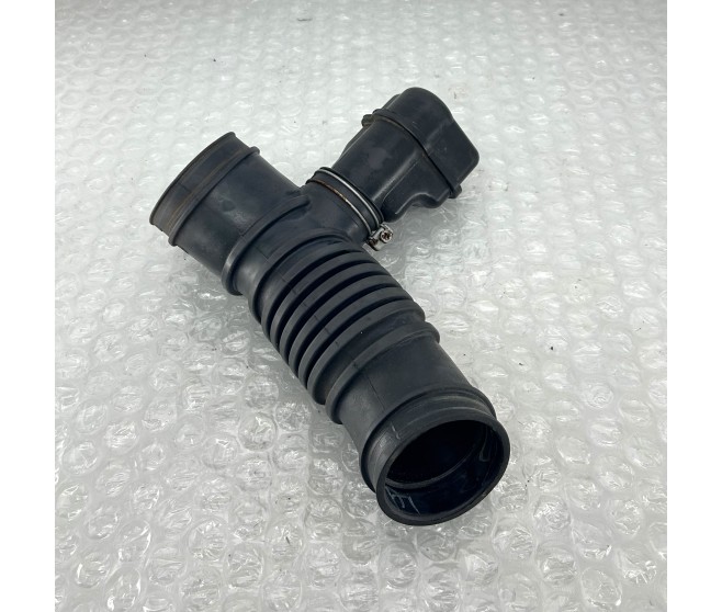 AIR BOX TO THROTTLE BODY PIPE HOSE FOR A MITSUBISHI H60,70# - AIR BOX TO THROTTLE BODY PIPE HOSE