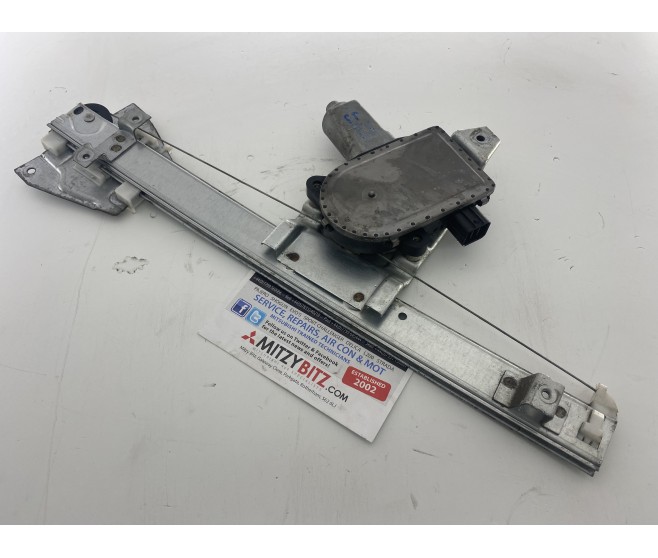 WINDOW REGULATOR AND MOTOR FRONT LEFT FOR A MITSUBISHI PAJERO - V68W