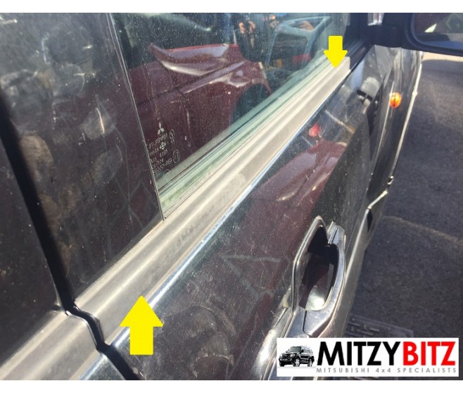 WEATHERSTRIP MOULDING FRONT RIGHT DOOR TO GLASS  FOR A MITSUBISHI DOOR - 