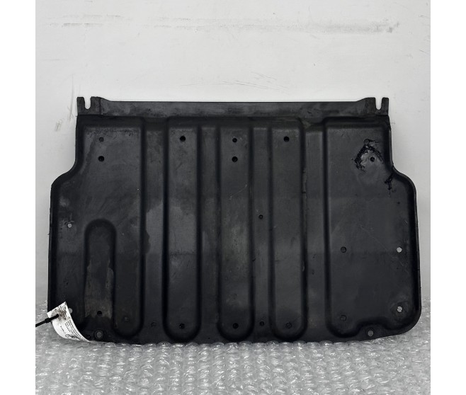 UNDER ENGINE COVER TRAY FOR A MITSUBISHI EXTERIOR - 
