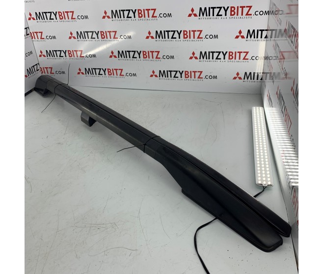 ROOF RACK MR437682 FOR A MITSUBISHI BODY - 