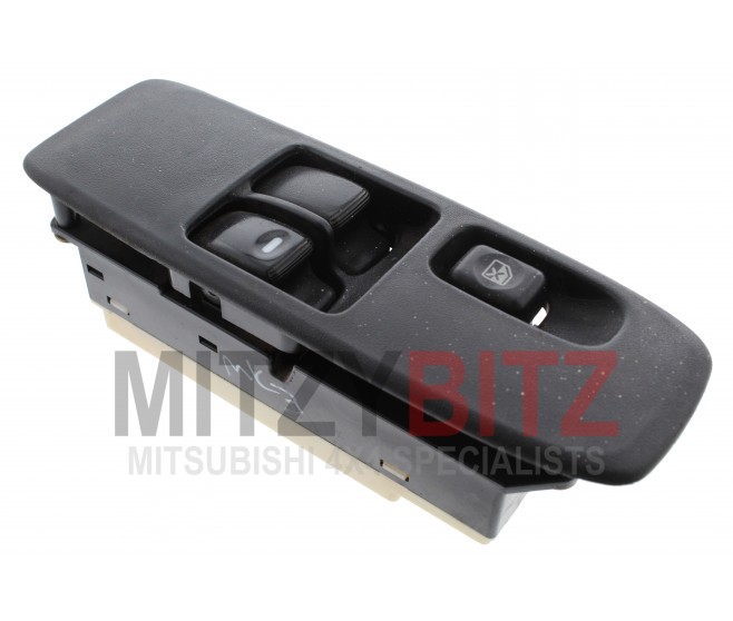 FRONT RIGHT DRIVERS DOOR POWER WINDOW SWITCH FOR A MITSUBISHI PAJERO/MONTERO - V64W