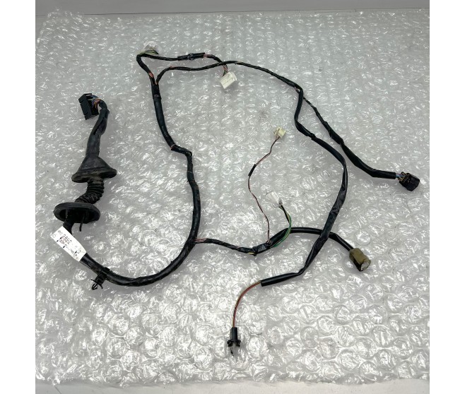 DOOR WIRING LOOM FRONT RIGHT FOR A MITSUBISHI H60,70# - WIRING & ATTACHING PARTS