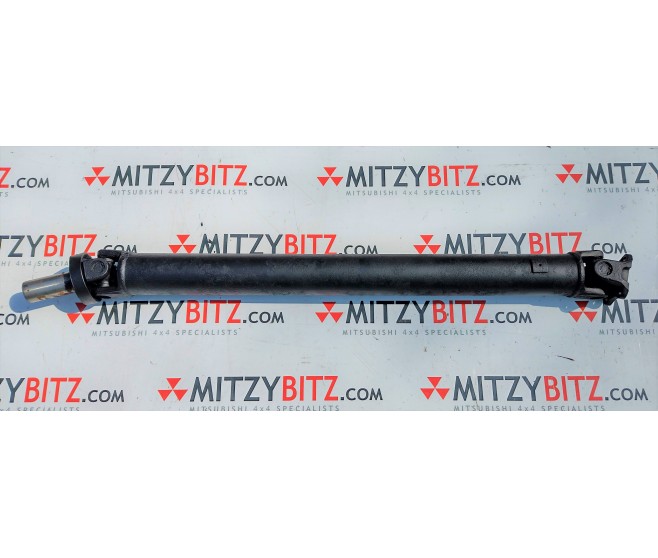 FRONT PROP SHAFT FOR A MITSUBISHI PAJERO - V78W