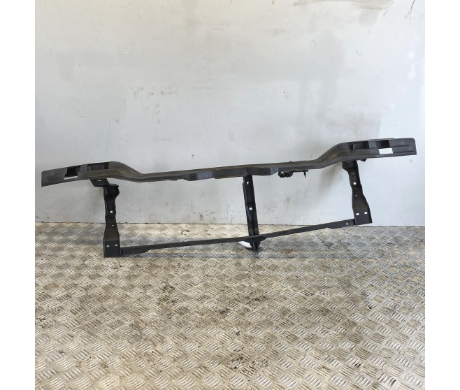 FRONT BUMPER REINFORCEMENT FOR A MITSUBISHI NATIVA - K97W