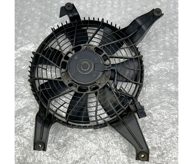 AIR CONDENSER FAN MOTOR AND SHROUD FOR A MITSUBISHI PAJERO - V67W