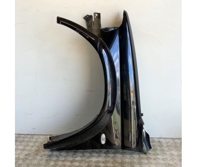 FRONT LEFT WING FOR A MITSUBISHI K80,90# - FENDER & FRONT END COVER