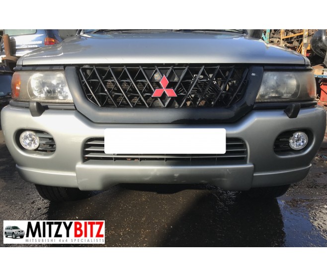 SILVER FRONT BUMPER WITH FOG LAMPS FOR A MITSUBISHI NATIVA - K97W