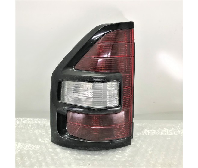 TAIL LIGHT REAR LEFT FOR A MITSUBISHI CHASSIS ELECTRICAL - 
