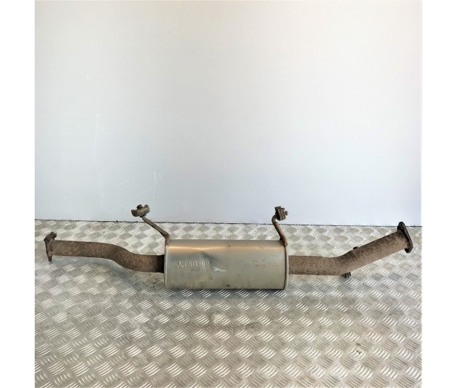 CENTRE EXHAUST PIPE FOR A MITSUBISHI V80,90# - EXHAUST PIPE & MUFFLER