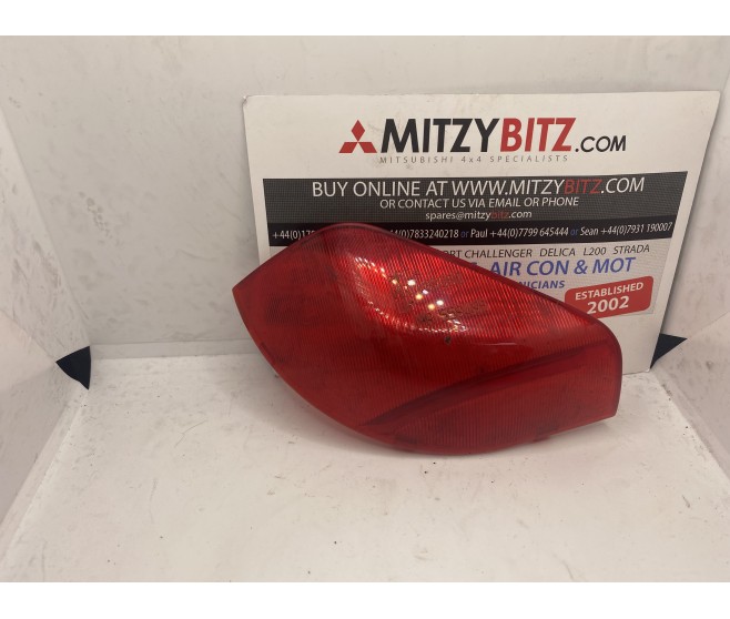 01-06 RED FRONT LEFT  DOOR CARD LENS COVER FOR A MITSUBISHI CHASSIS ELECTRICAL - 