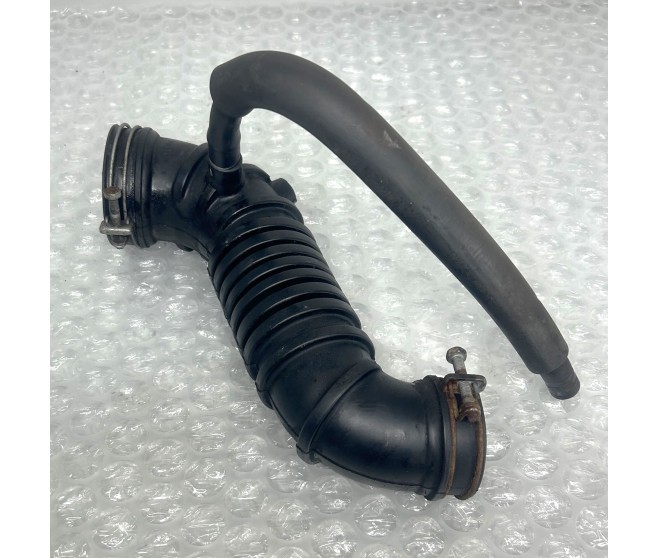 AIR BOX TO TURBO PIPE FOR A MITSUBISHI INTAKE & EXHAUST - 