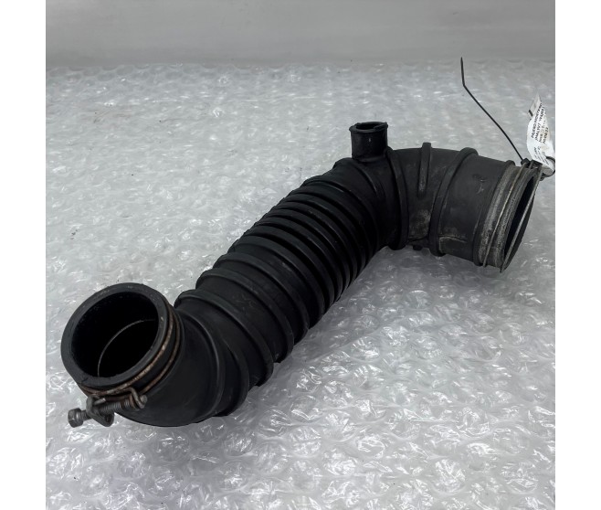 AIR BOX TO TURBO PIPE  FOR A MITSUBISHI V60# - AIR CLEANER