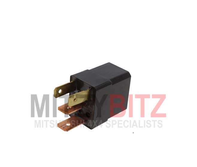 RELAY MR588567 8627A030 TALL TYPE FOR A MITSUBISHI CHASSIS ELECTRICAL - 