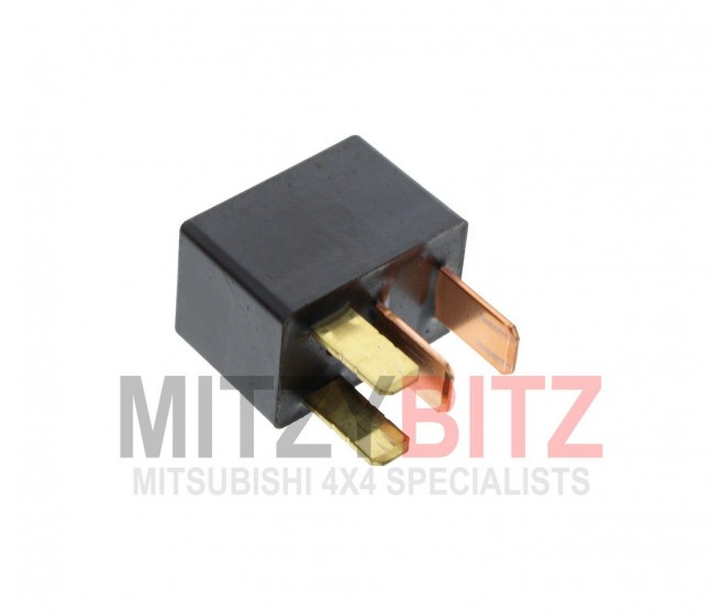 RELAY MR588567 8627A030 SHORT TYPE FOR A MITSUBISHI L200 - KB4T
