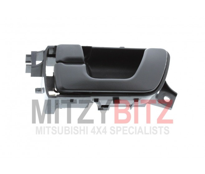 INNER DOOR HANDLE LEFT FOR A MITSUBISHI PAJERO/MONTERO - V65W