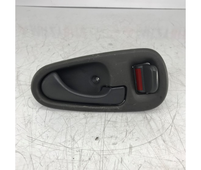 INSIDE DOOR HANDLE RIGHT FOR A MITSUBISHI K80,90# - INSIDE DOOR HANDLE RIGHT