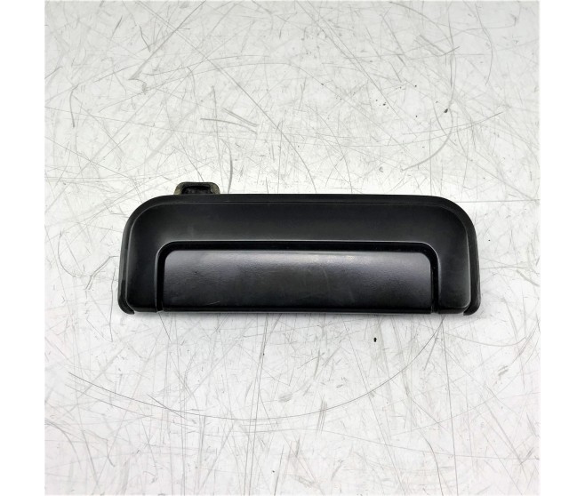 DOOR HANDLE FRONT RIGHT FOR A MITSUBISHI NATIVA - K97W