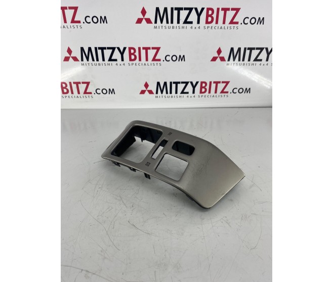 DASHBOARD AIR VENT RIGHT FOR A MITSUBISHI V60,70# - I/PANEL & RELATED PARTS