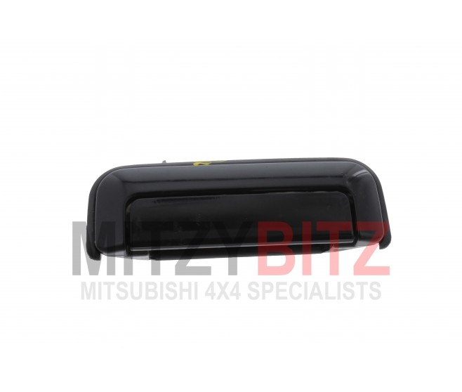 OUTSIDE DOOR HANDLE REAR RIGHT FOR A MITSUBISHI NATIVA - K94W
