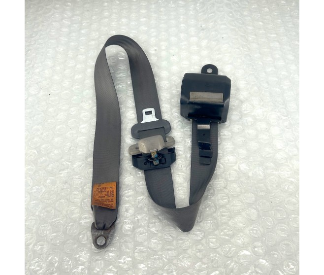 SEAT BELT 2ND ROW RIGHT FOR A MITSUBISHI DELICA SPACE GEAR/CARGO - PD8W