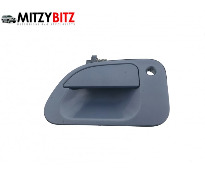 LIGHT BLUE FRONT LEFT DOOR HANDLE. FOR A MITSUBISHI DELICA SPACE GEAR/CARGO - PA5W