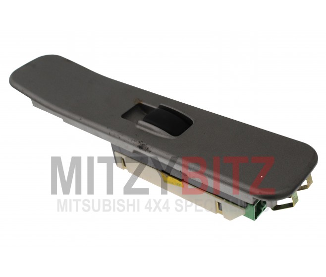 WINDOW SWITCH FRONT LEFT FOR A MITSUBISHI L200 - K74T