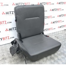  REAR RIGHT 3RD ROW  GREY LEATHER BOOT SEAT