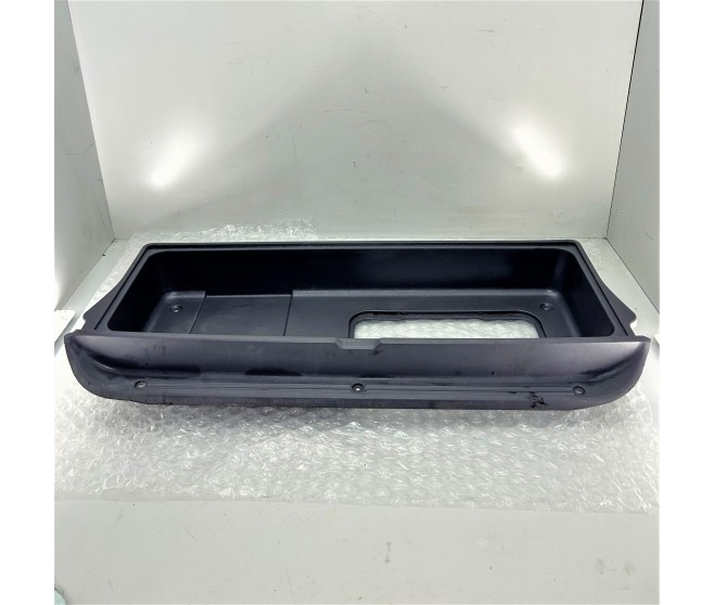 CARGO FLOOR TRAY FOR A MITSUBISHI PAJERO JR - H57A