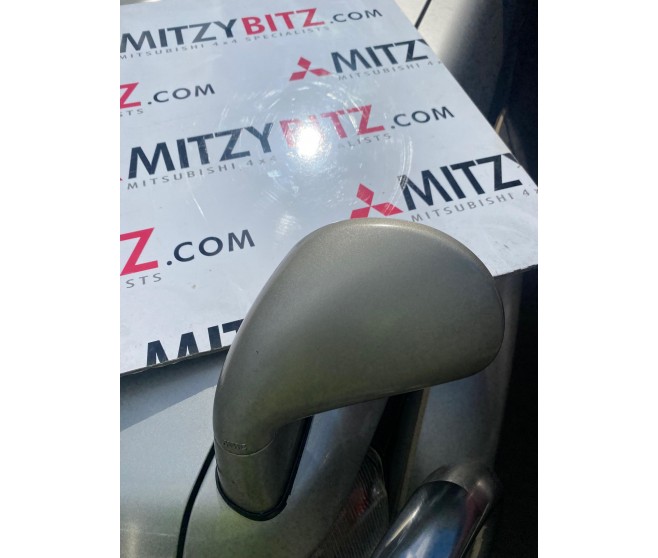 FRONT LEFT BRONZE PARKING UNDER VIEW MIRROR FOR A MITSUBISHI PAJERO - V46W