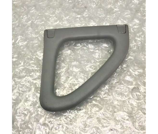 ROOF GRAB HANDLE CENTRE RIGHT FOR A MITSUBISHI V70# - ROOF GRAB HANDLE CENTRE RIGHT